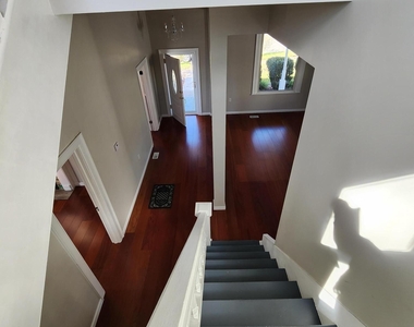 1106 Fairmount Ave - Photo Thumbnail 20