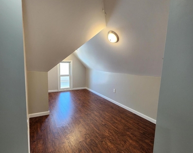 1106 Fairmount Ave - Photo Thumbnail 16