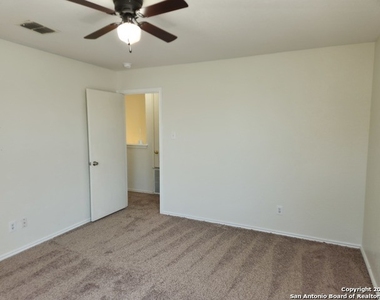 6010 Gunlock Cove - Photo Thumbnail 24