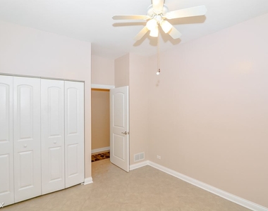 938 N. Washtenaw, Unit B - Photo Thumbnail 12