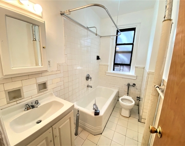 714 Ocean Avenue - Photo Thumbnail 6