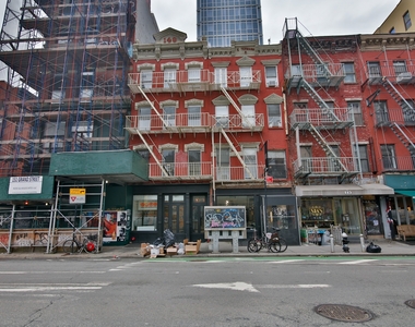 147 Grand Street - Photo Thumbnail 9