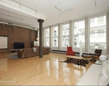 112 Prince St - Photo Thumbnail 3