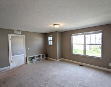 9048 Ellrod Way - Photo Thumbnail 25