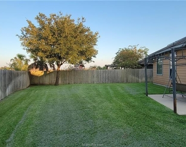 3802 Turkey Meadow Court - Photo Thumbnail 2