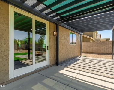 32934 N Cherry Creek Road - Photo Thumbnail 35