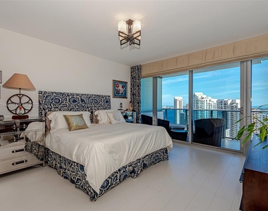 200 Biscayne Boulevard Way - Photo Thumbnail 13