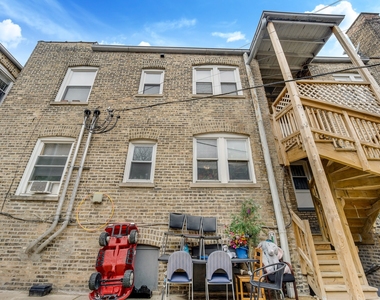 4408 W Altgeld Street - Photo Thumbnail 10