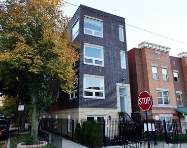 2135 W Adams Street - Photo Thumbnail 0