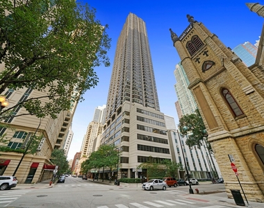 30 E Huron Street - Photo Thumbnail 0