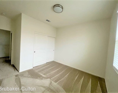 30471 Uniontown Way - Photo Thumbnail 16