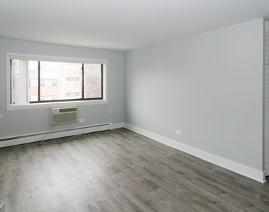 6001 N. Kenmore, Unit 504 - Photo Thumbnail 9