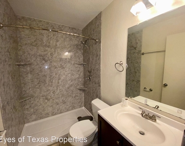 910 Duncan Lane Apt 15 - Photo Thumbnail 15