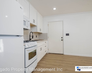 2425 Alameda St, Unit B - Photo Thumbnail 5