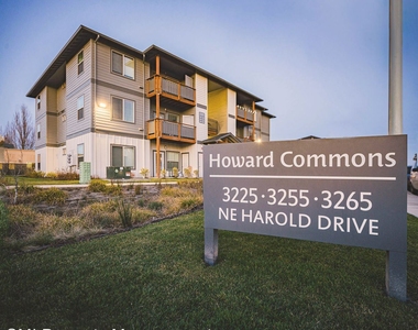 Howard Commons 3240 Harold Drive Ne - Photo Thumbnail 17