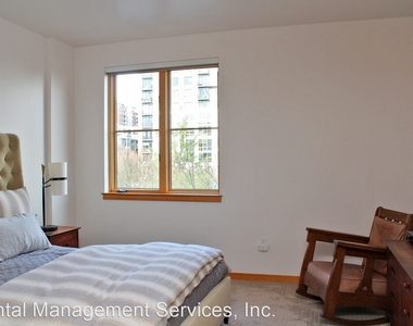 1030 Nw Johnson St # 321 - Photo Thumbnail 17