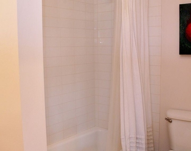 1030 Nw Johnson St # 321 - Photo Thumbnail 27