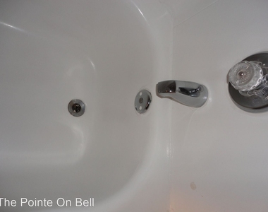 1628 Bell Street - Photo Thumbnail 14