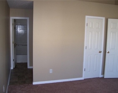 3066 Wildcat Lane - Photo Thumbnail 4