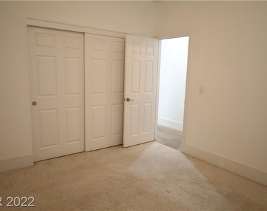 3567 Fair Bluff Street - Photo Thumbnail 11