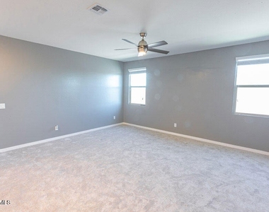 12460 W Palmaire Avenue - Photo Thumbnail 27