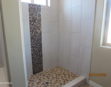 7124 S 257th Drive - Photo Thumbnail 20