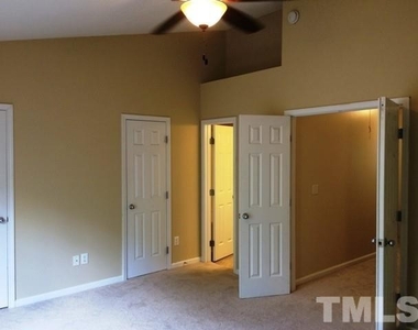 11407 Shadow Elms Lane - Photo Thumbnail 9