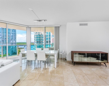 150 Sunny Isles Blvd - Photo Thumbnail 26