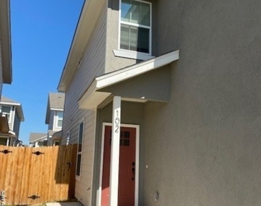 10313 Lynwood Village - Photo Thumbnail 1