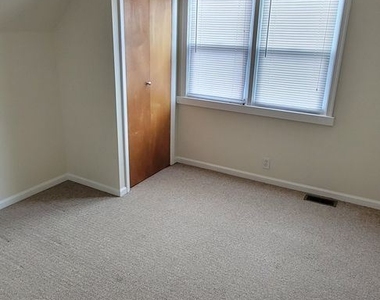 220 Ryers Ave - Apt 2nd Floor - Photo Thumbnail 15