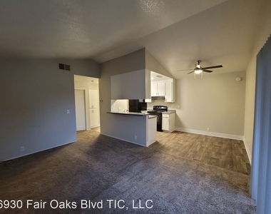 6930 Fair Oaks Blvd - Photo Thumbnail 14