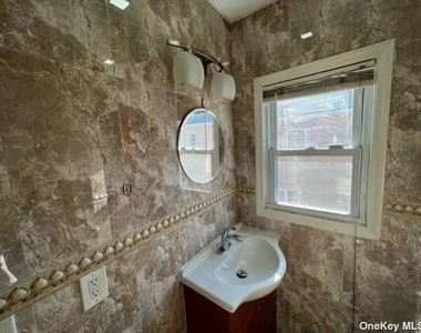 245-16 81st Avenue - Photo Thumbnail 16