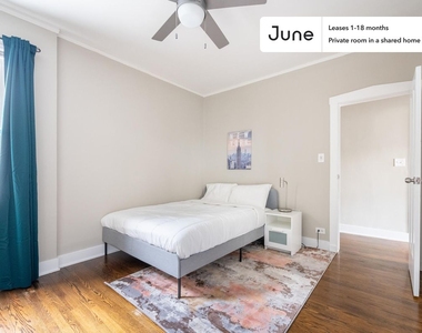 3304 West Armitage Avenue - Photo Thumbnail 15