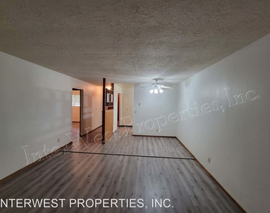 12175 Sw Allen Blvd - Photo Thumbnail 4