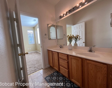 325 Torrey Pines Dr - Photo Thumbnail 34