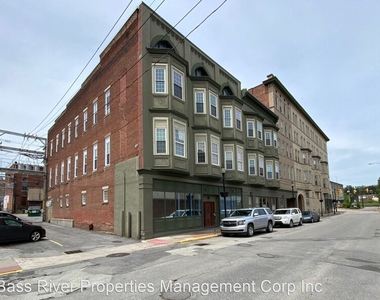 207 West Pike Street - Photo Thumbnail 15