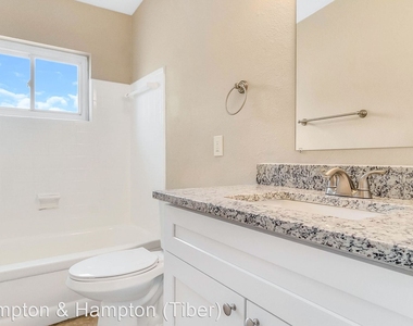 5815 Harrington Drive - Photo Thumbnail 7