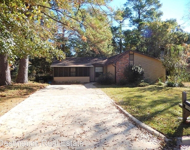 3209 Hester Dr - Photo Thumbnail 0