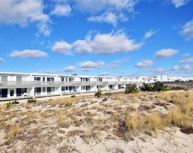 279 Dune Road - Photo Thumbnail 14