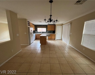 5032 Ironhorse Ranch Avenue - Photo Thumbnail 3