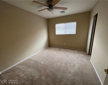 5032 Ironhorse Ranch Avenue - Photo Thumbnail 18