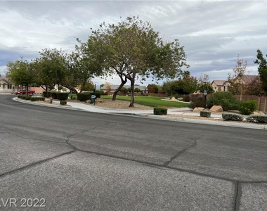 5032 Ironhorse Ranch Avenue - Photo Thumbnail 25