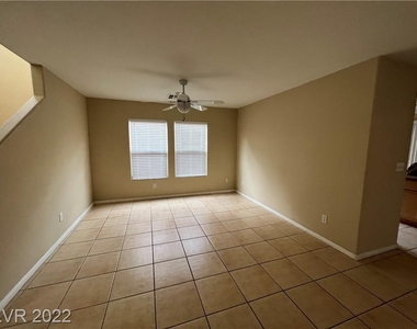 5032 Ironhorse Ranch Avenue - Photo Thumbnail 12