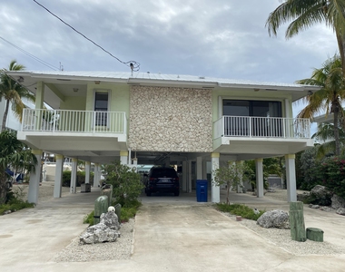 502 Caribbean Drive - Photo Thumbnail 0