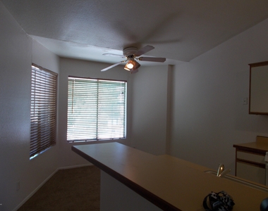 5686 S Wood Crest Drive - Photo Thumbnail 8