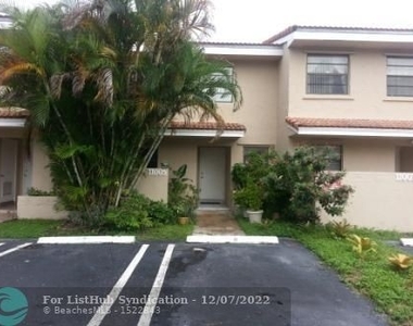 11005 Royal Palm Blvd - Photo Thumbnail 3