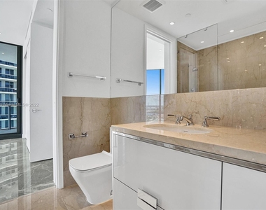 15701 Collins Ave - Photo Thumbnail 22