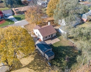 18612 Shadyside Street - Photo Thumbnail 11