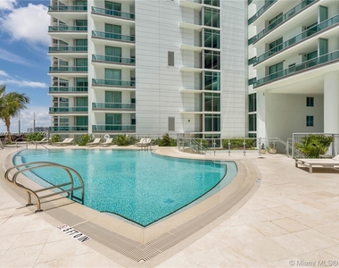 900 Biscayne Blvd - Photo Thumbnail 26