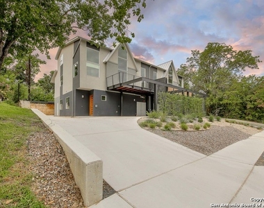 128 Marcia Pl - Photo Thumbnail 1